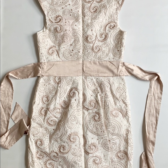 Karen Millen Embroidered Dress - Picture 5 of 8
